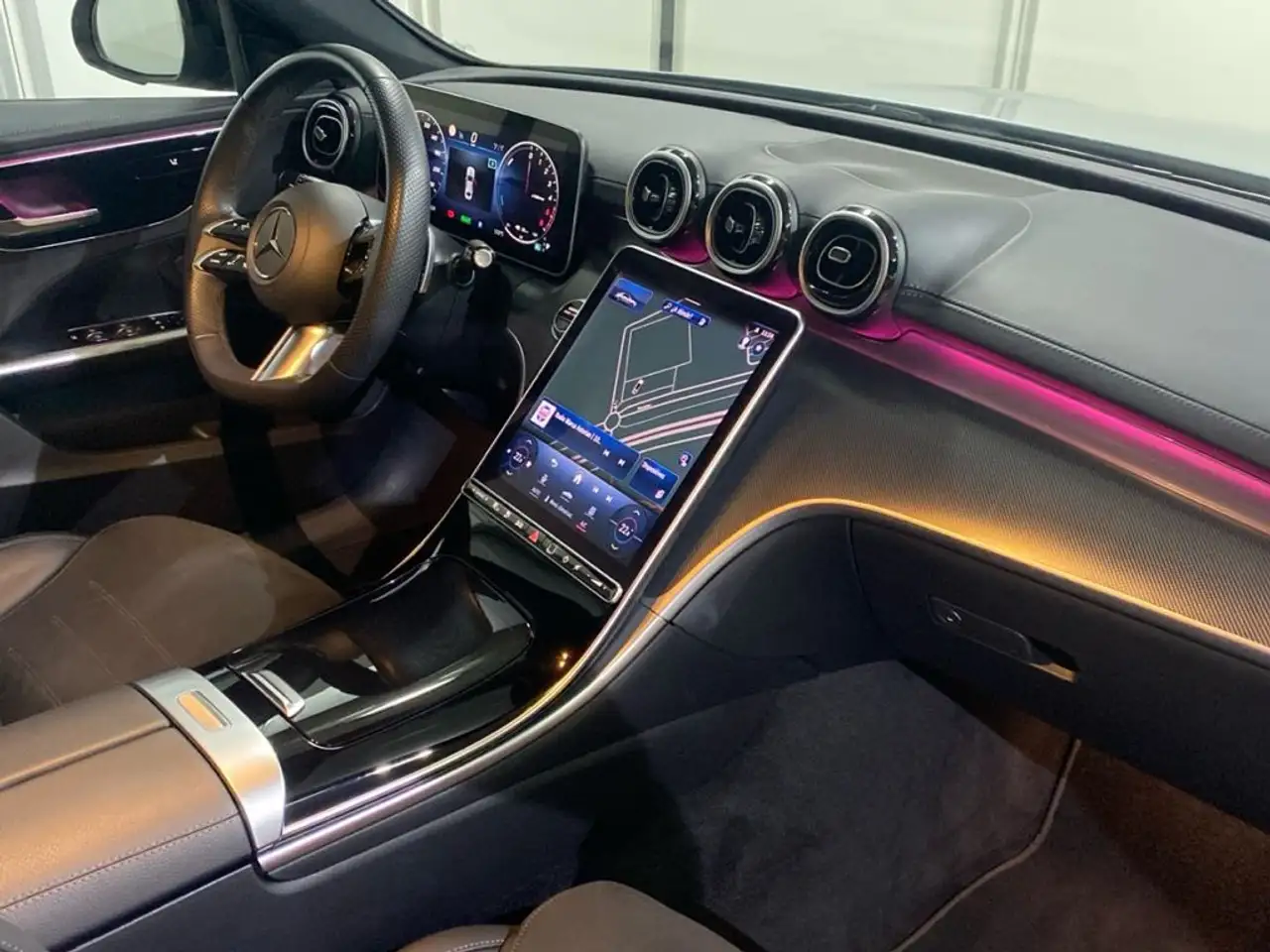 Mercedes-Benz C 300 d e Berlina — معرض صور السيارة 10