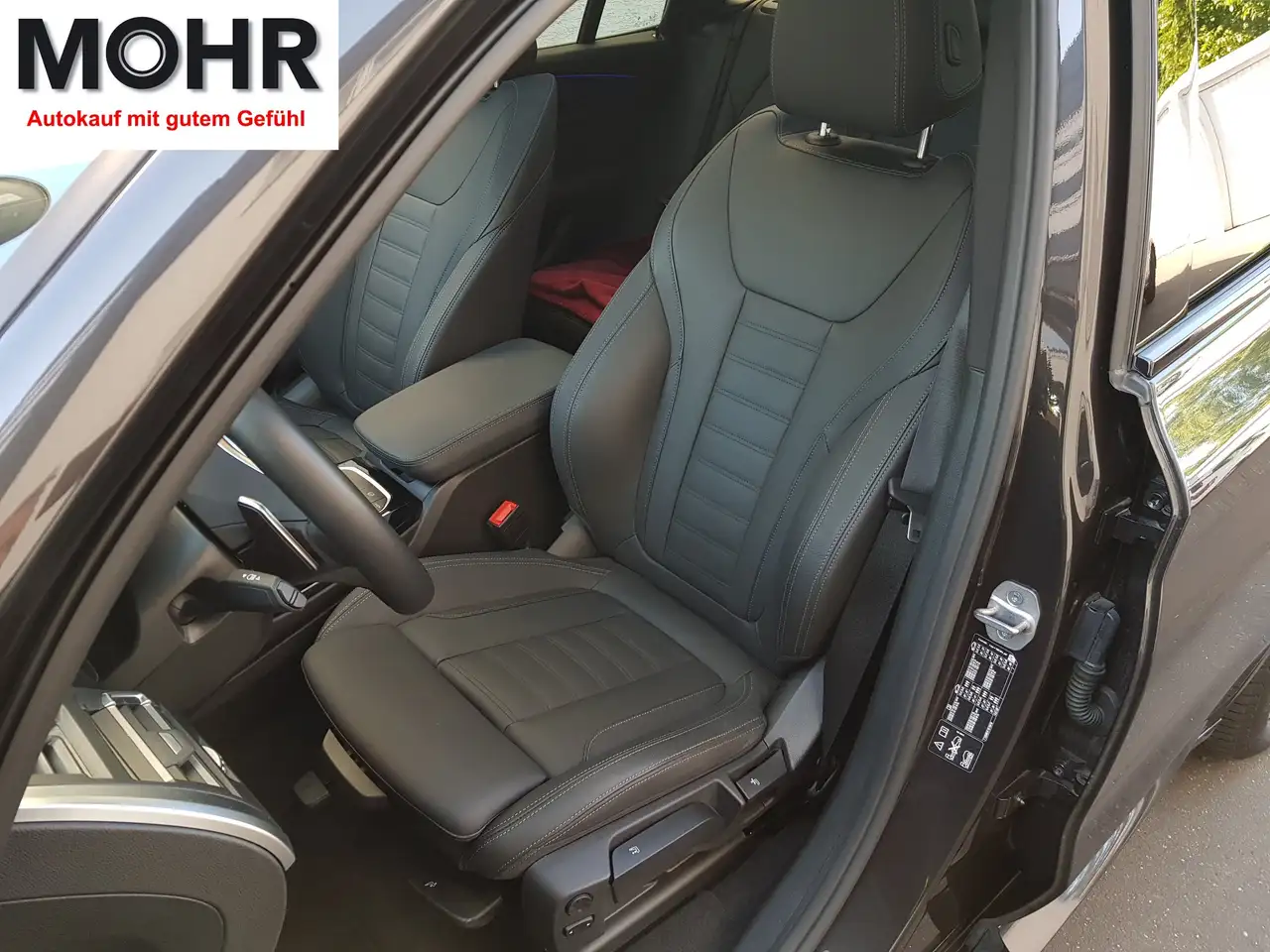 BMW X3 xDrive 30i M Sport Autom Laser Panorama AHK Kamera — معرض صور السيارة 7