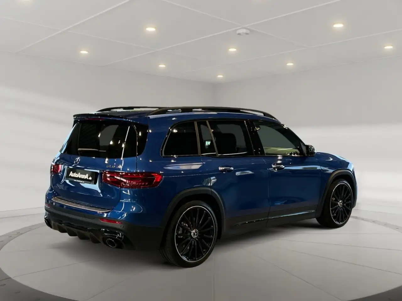 Mercedes-Benz GLB 35 AMG AMG GLB 35 4matic AMG+MBUX+MBeam+Night+Pano+SHD — Galería del vehículo 5