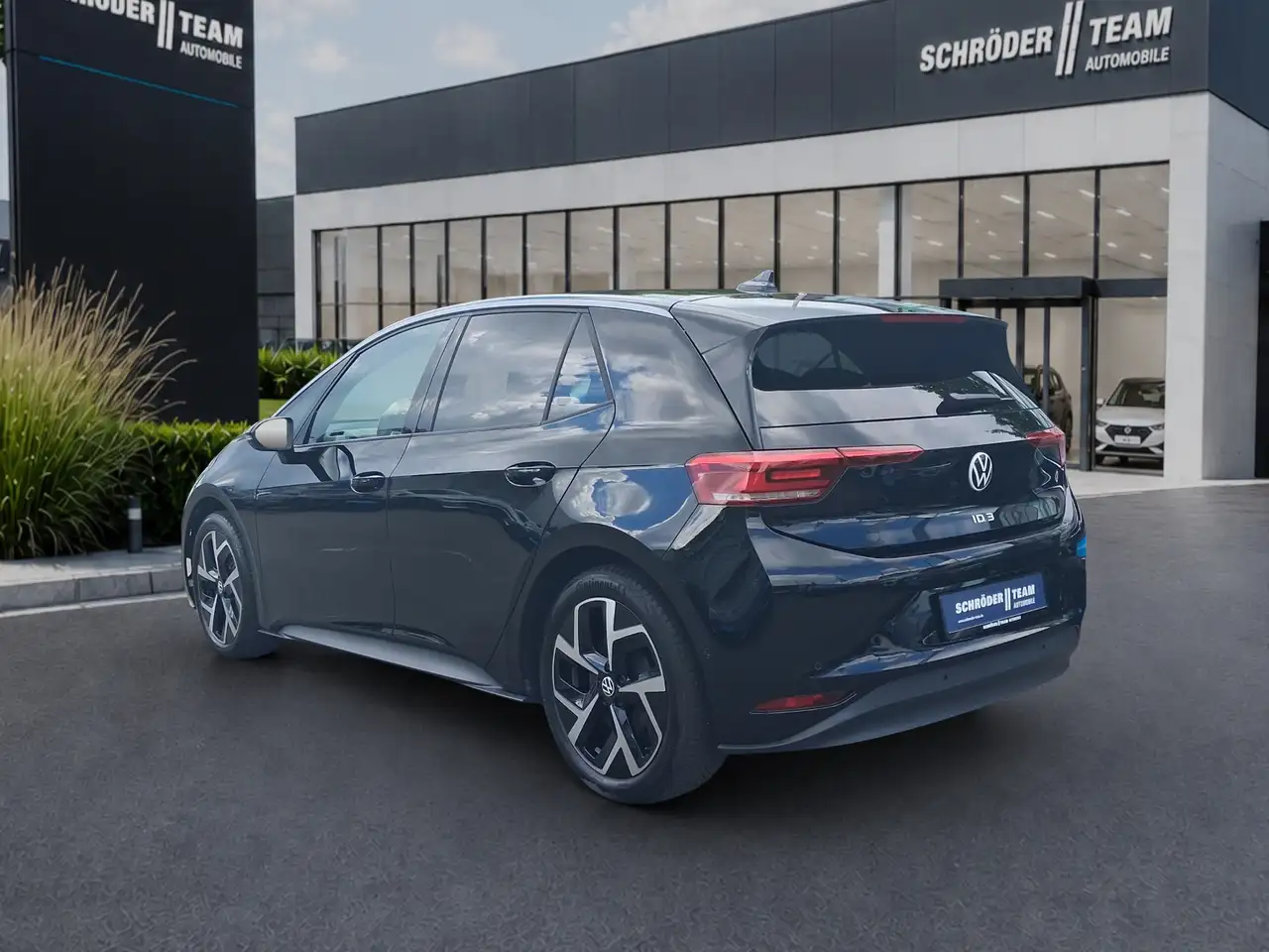 Volkswagen ID.3 Pro ACC LED CarPlay SHZ RFK — Vehicle gallery 3
