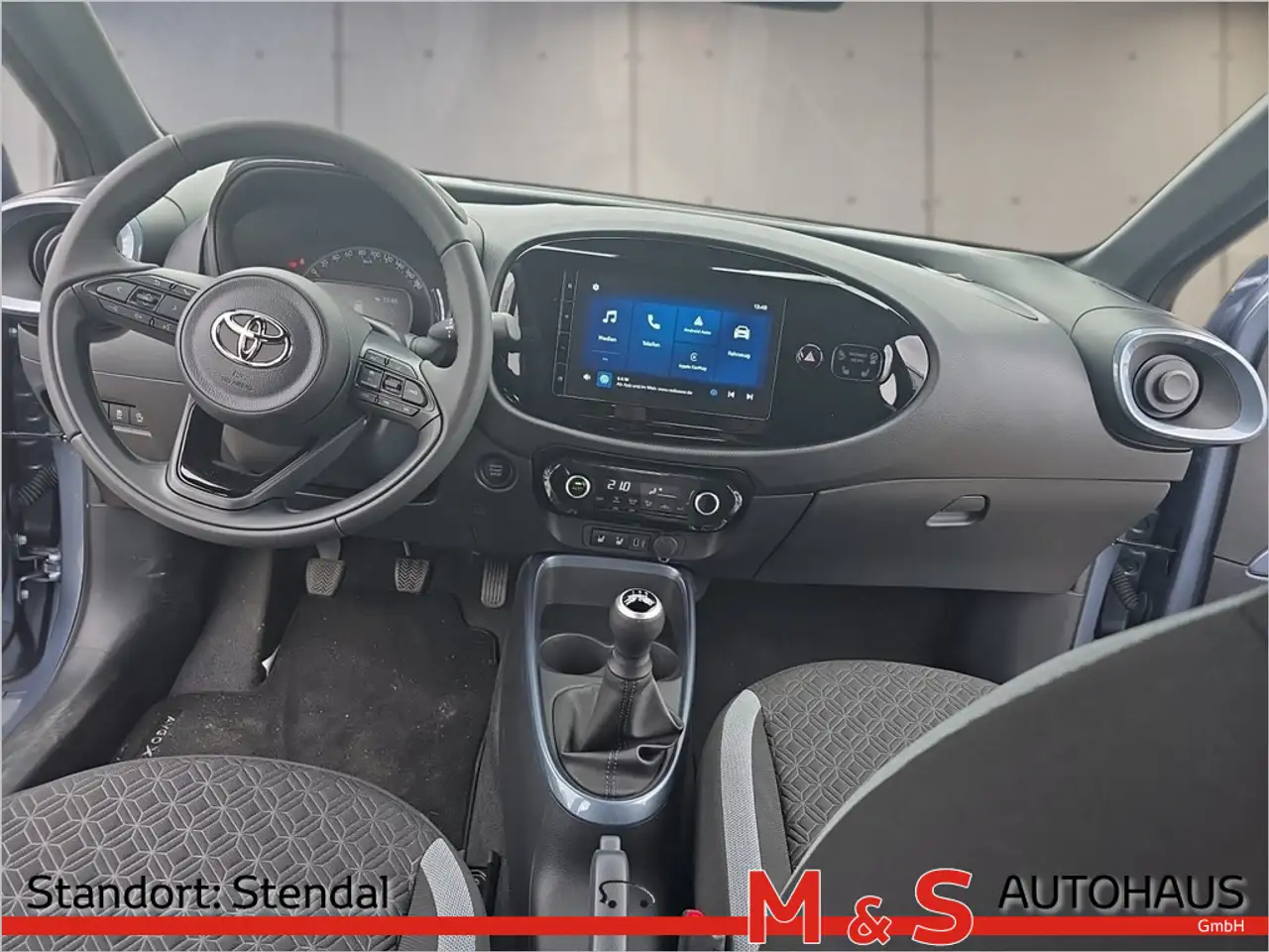 Toyota Aygo X 1.0 Pulse Komfort Paket KAMERA LED — Vehicle gallery 11
