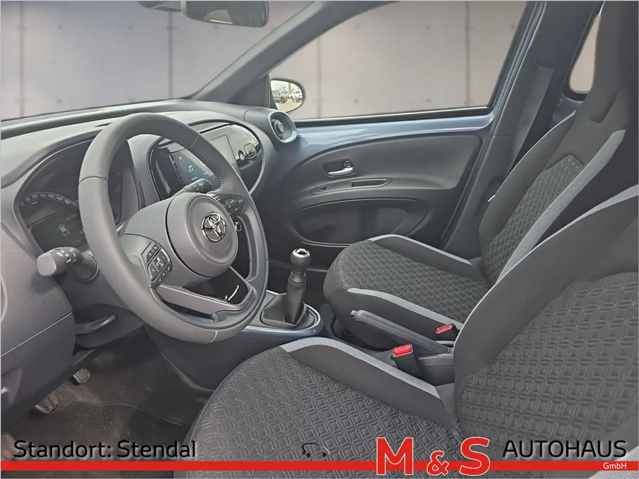 Toyota Aygo X 1.0 Pulse Komfort Paket KAMERA LED — Vehicle gallery 9