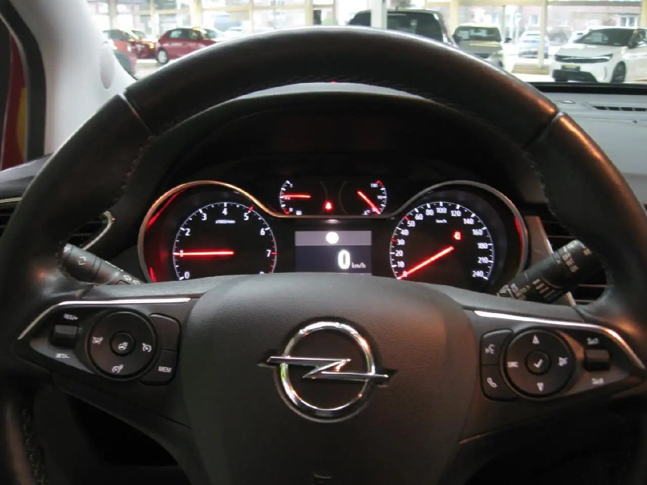 Opel Crossland X Elegance — Vehicle gallery 10