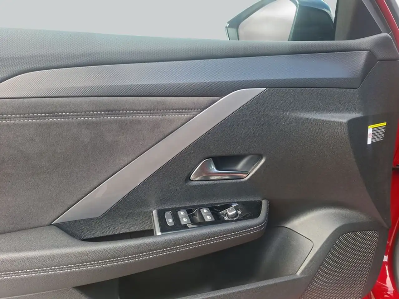 Opel Astra ST 1.2 Turbo Automatik Ultimate AHZV abhn. — Vehicle gallery 15