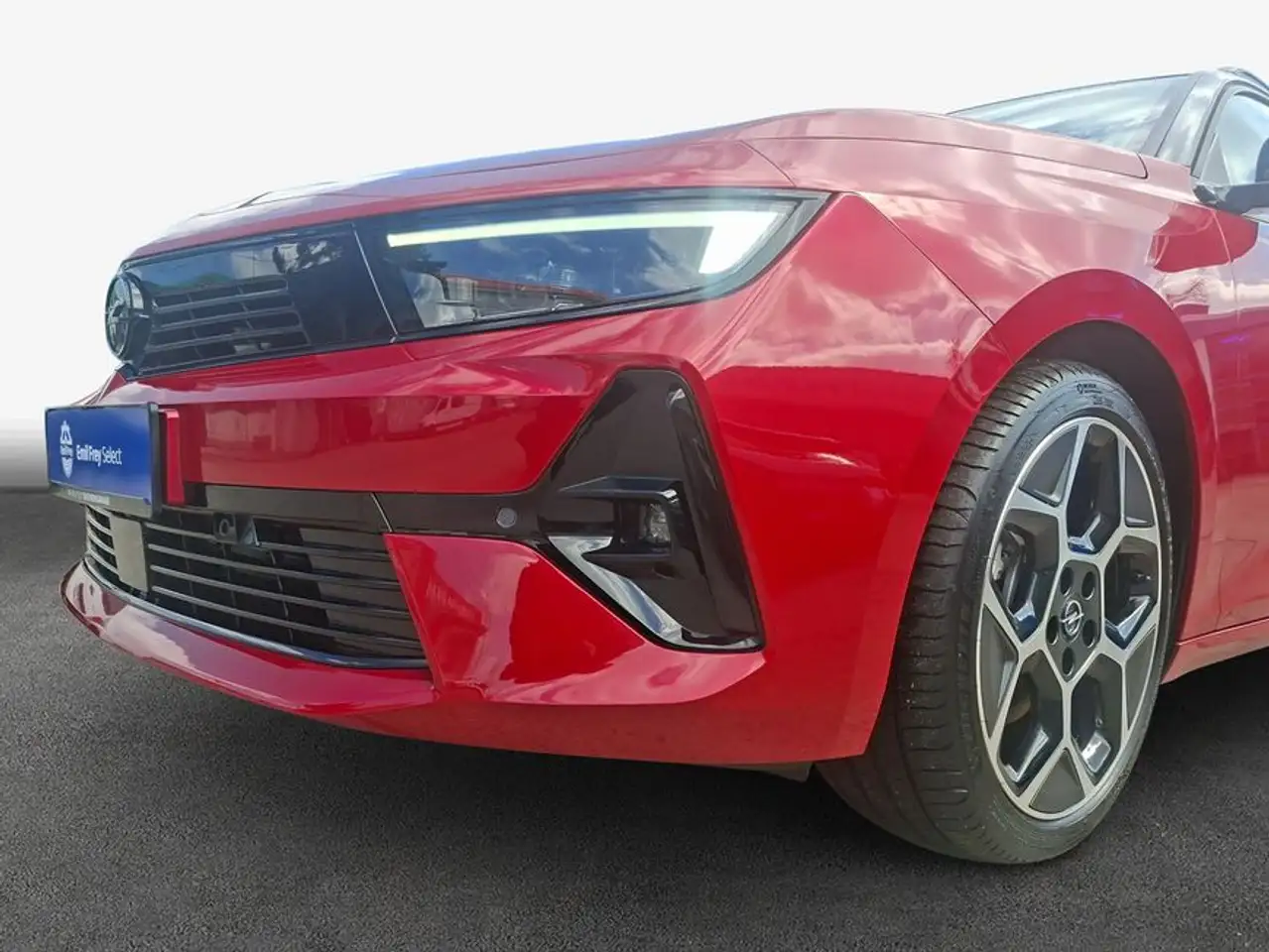 Opel Astra ST 1.2 Turbo Automatik Ultimate AHZV abhn. — Vehicle gallery 6