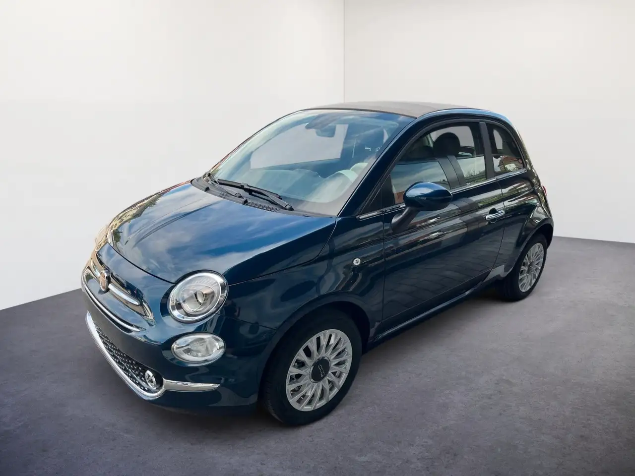 Fiat 500C 1.0 Cabrio DolceVita /KLIMA-AUT/NAV/TFT — Lindenberg
