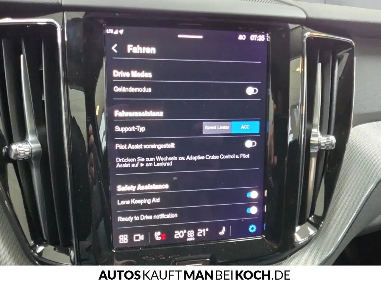 Volvo XC60 B4B Plus Dark H&K ACC BLIS 360 Voll-LED 21" — معرض صور السيارة 28