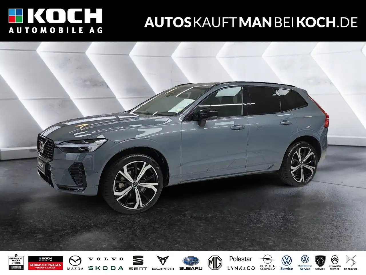 Volvo XC60 B4B Plus Dark H&K ACC BLIS 360 Voll-LED 21" — Berlin