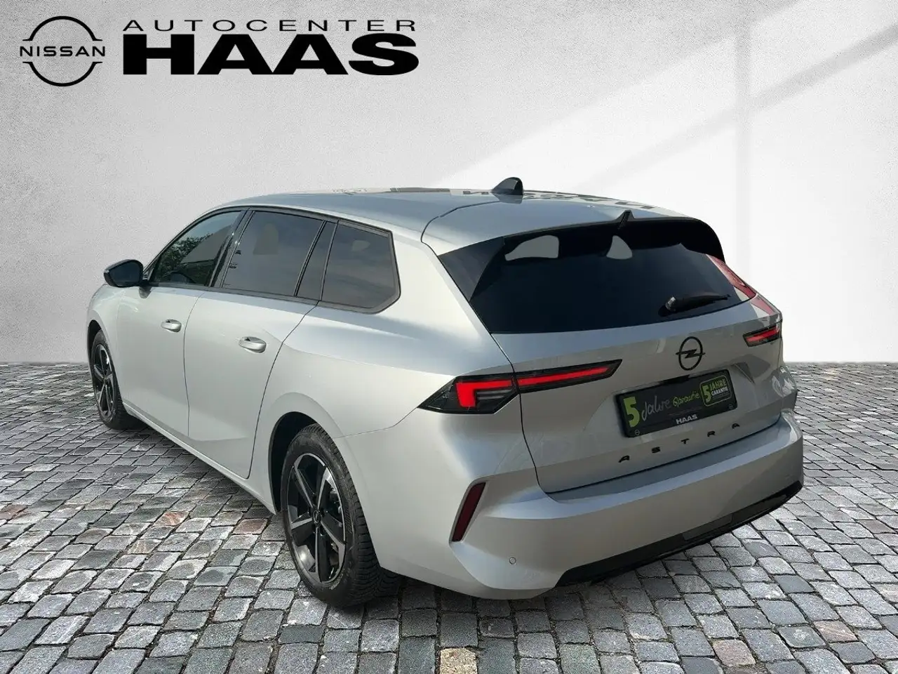 Opel Astra L Sports Tourer GS Navi*Kamera*Winterpaket — Vehicle gallery 4