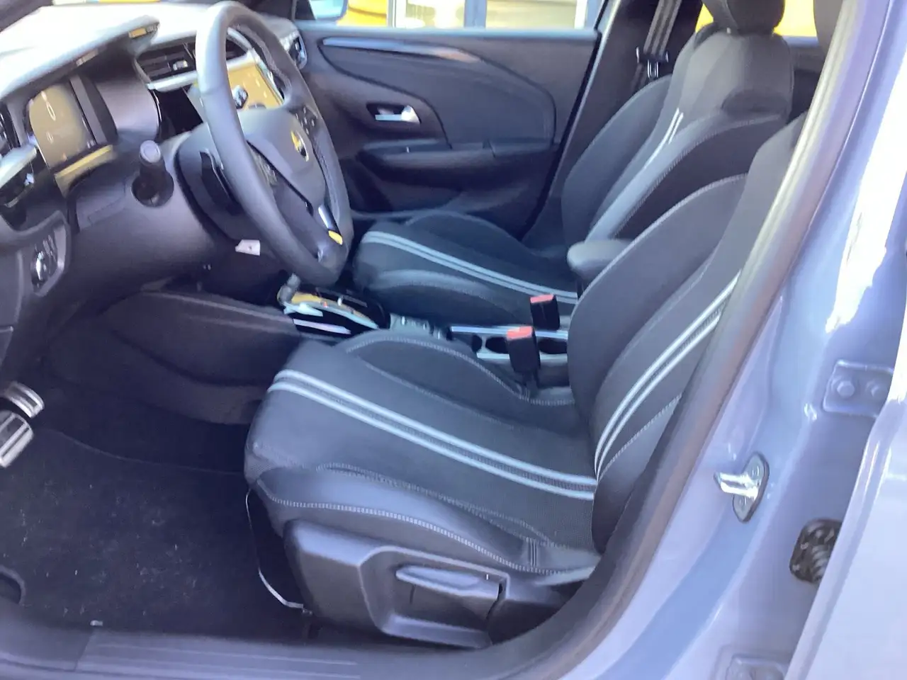 Opel Corsa GS — Vehicle gallery 14