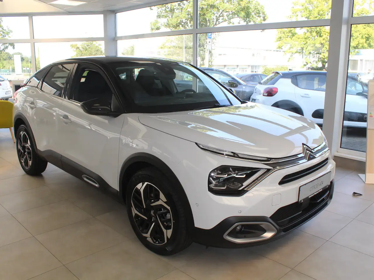 Citroen C4 MAX PT130 EAT LED Navi 360 Grad Kamera Head Up Alc — Goslar