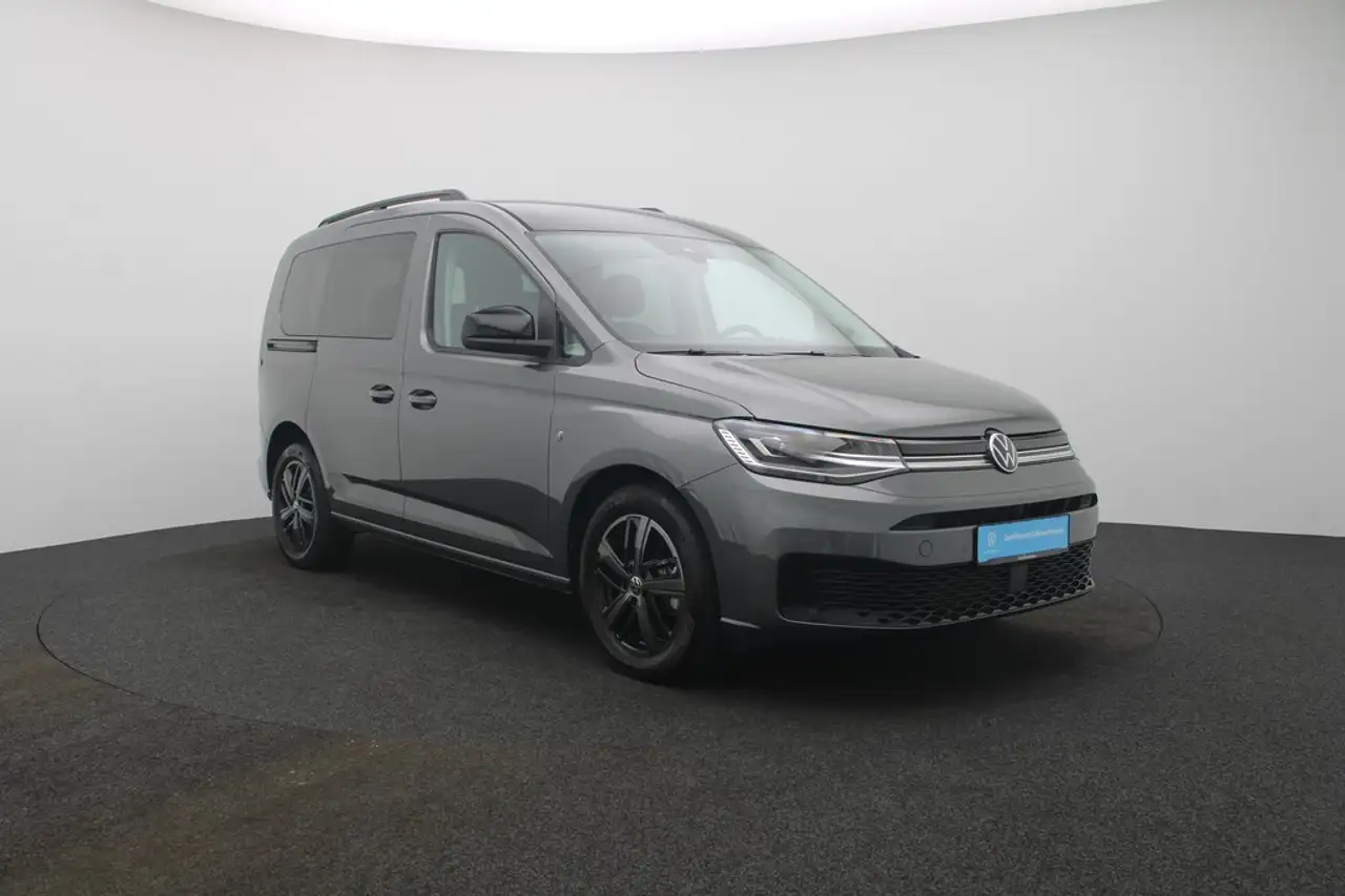Volkswagen Caddy 1.5 TSI eHybrid DSG Edition LED AHK — Galería del vehículo 6