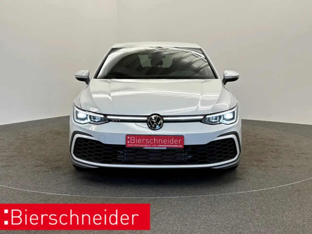 Volkswagen Golf GTI 8 2.0 TSI DSG DIGITAL COCKPIT PRO 19 KAMERA AHK NA — Vehicle gallery 3