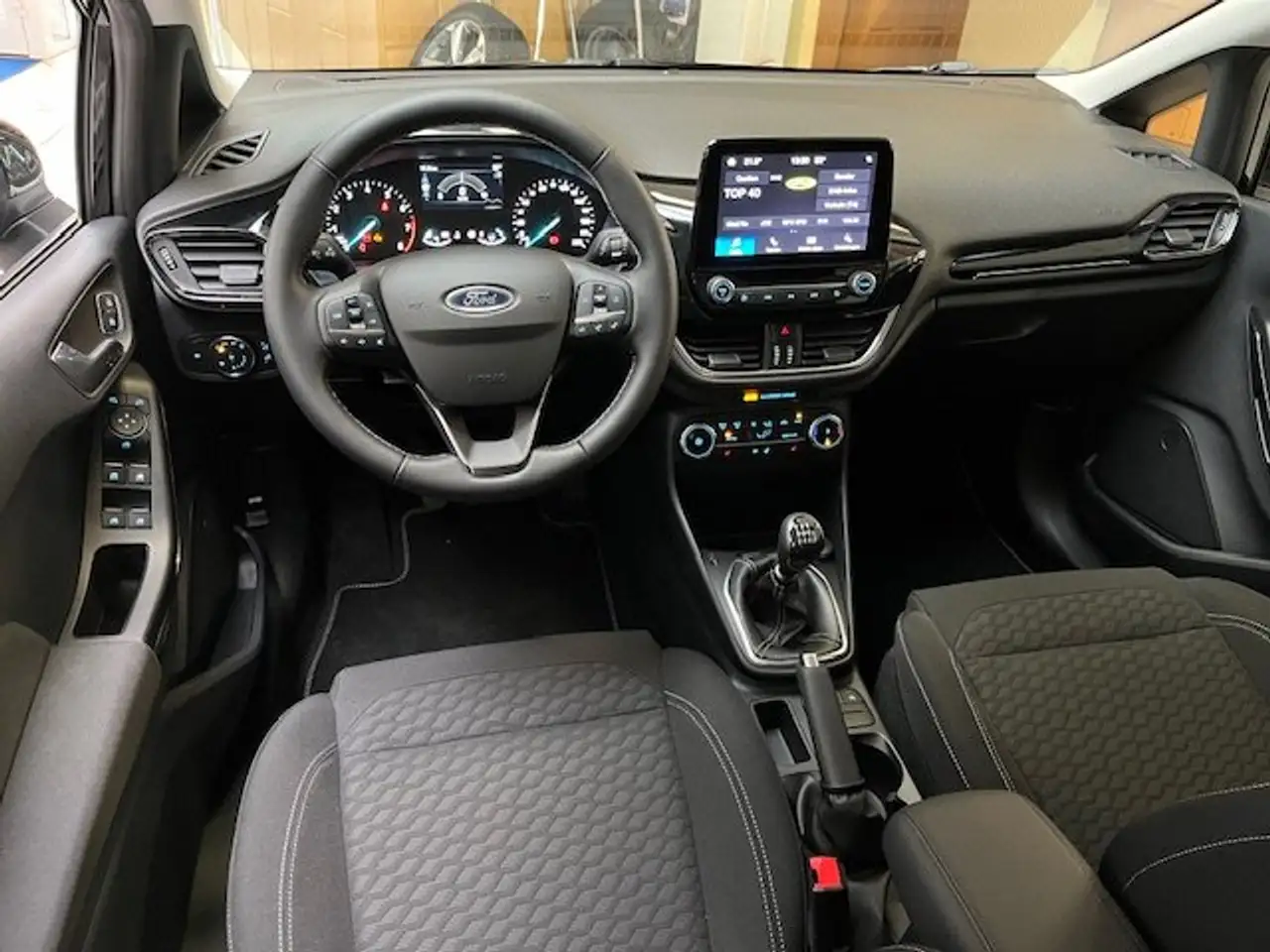 Ford Fiesta 1.0 EcoBoost Hybrid "Titanium" *Sicht+WinterP,PCA* — Vehicle gallery 12