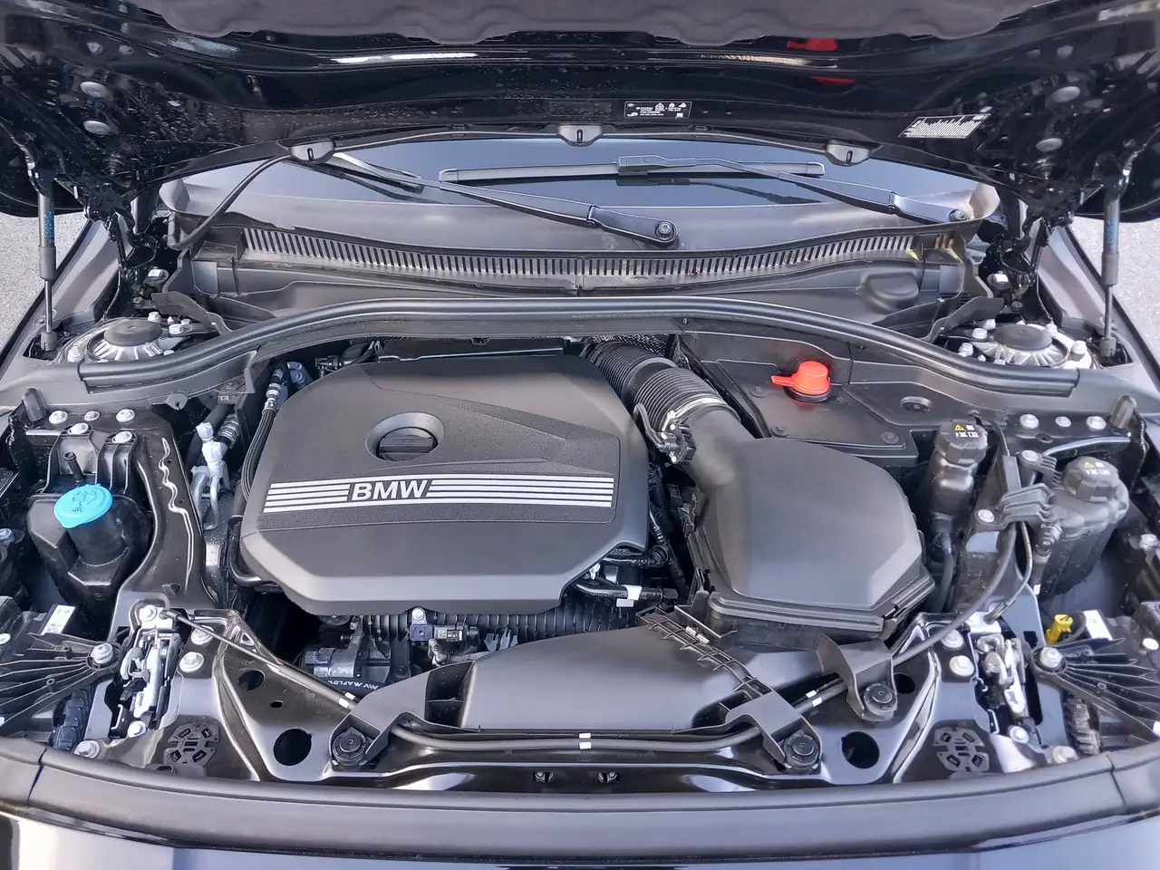 BMW 120 Aut F70/neues Modell LED DriveAss DAB Shz — Galería del vehículo 16