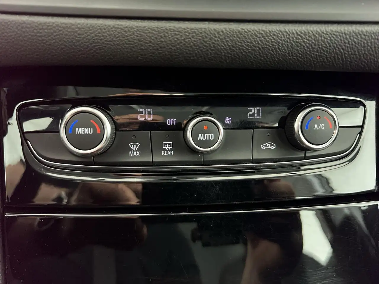 Opel Grandland Enjoy 1.2 *KLIMA*PDC*BT*uvm — معرض صور السيارة 12