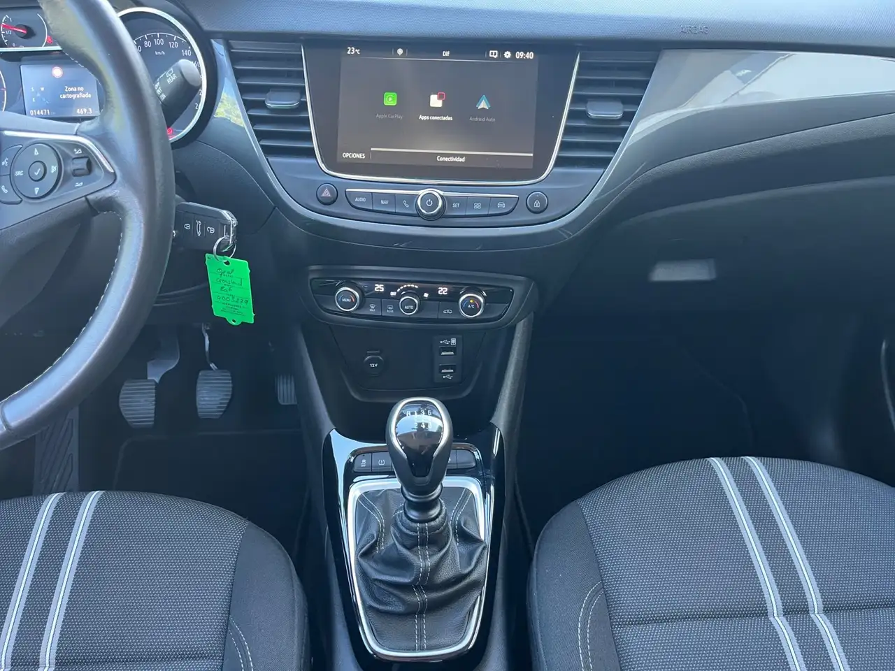 Opel Crossland 1.2 Turbo Elegance 2xKlima Facelift LM — Galería del vehículo 13