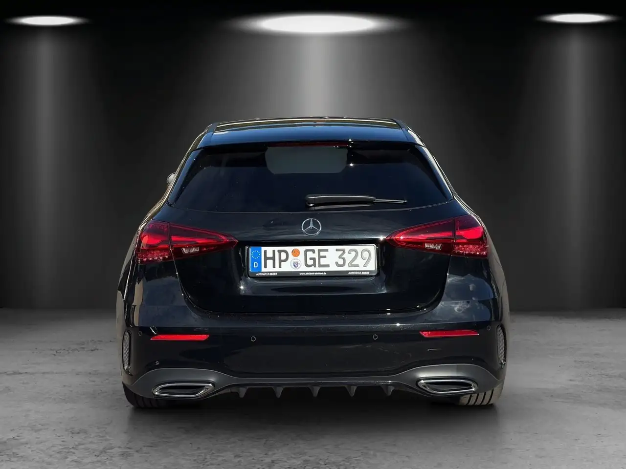 Mercedes-Benz A 180 AMG KeyGo LED Kamera Soundsystem Totwinkel — Galería del vehículo 4