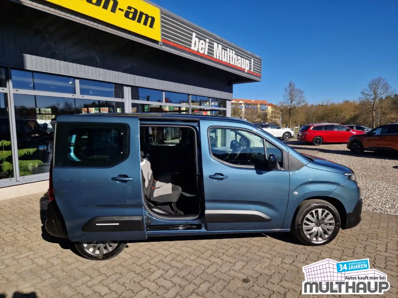 Citroen Berlingo Plus M PureTech 110 SHZ LED LenkradHZG — معرض صور السيارة 4