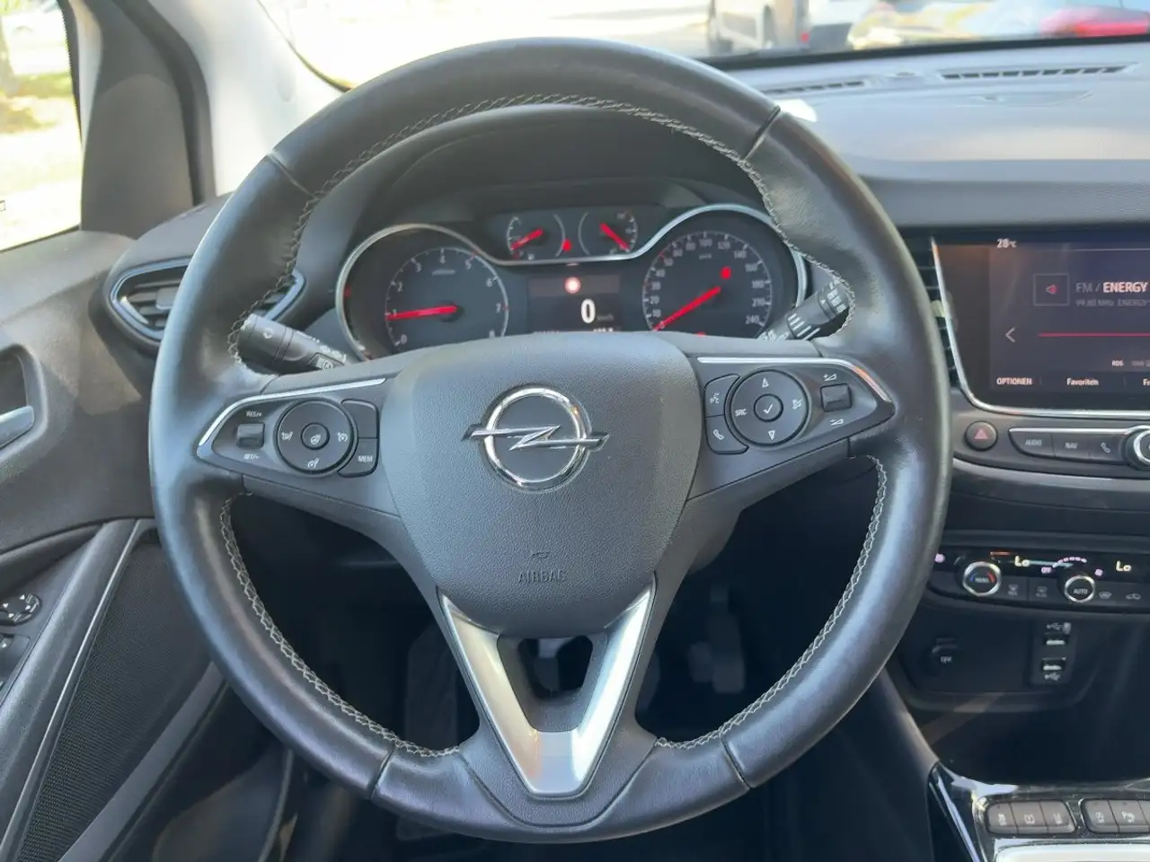 Opel Crossland 1.2 Turbo Elegance Paket *HU/AU neu* — Galería del vehículo 13