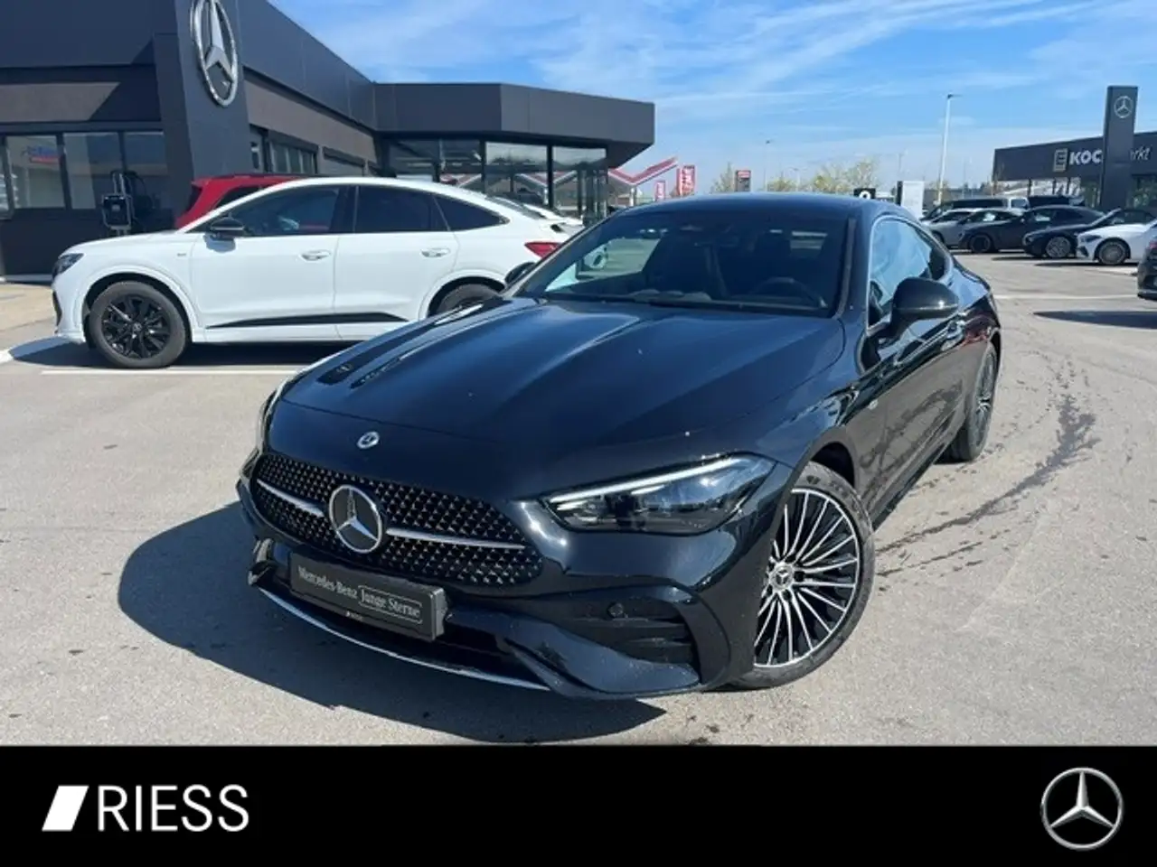 Mercedes-Benz CLE 300 e AMG Sport DIGITAL LIght Pano Distr 19" — Tuttlingen