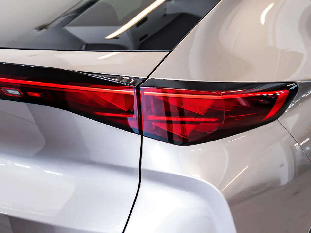 CUPRA Tavascan 77kWh 210kW Endurance First Edition — Galerie du véhicule 11