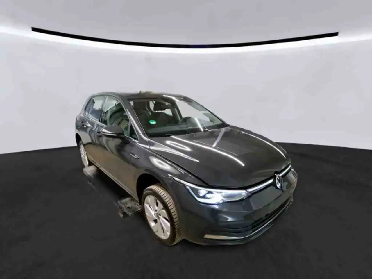 Volkswagen Golf 8 Style 2.0 TSI DSG LED+ NAVI R-KAM ACC SHZ — Galería del vehículo 5