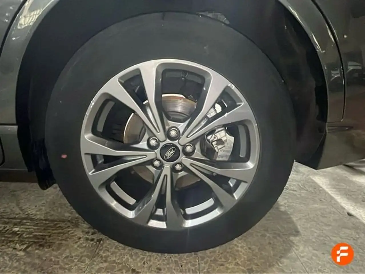 Ford Kuga 2.0 EcoBlue ST-Line FWD 120 Aut. — Galería del vehículo 26