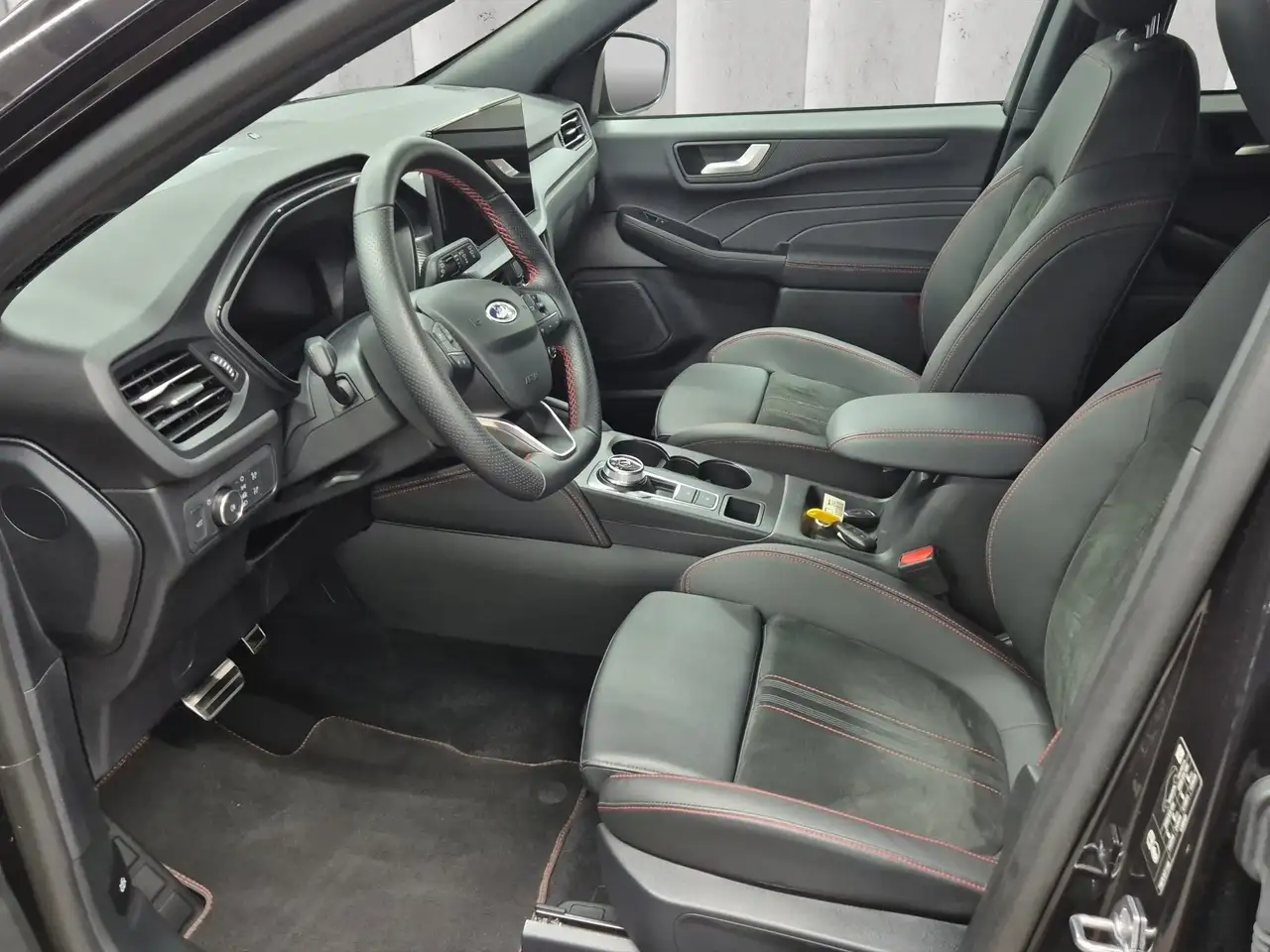 Ford Kuga ST-Line X Aut.*360GRAD*LED-MATRIX*NAVI*GRA*WINTER- — معرض صور السيارة 10