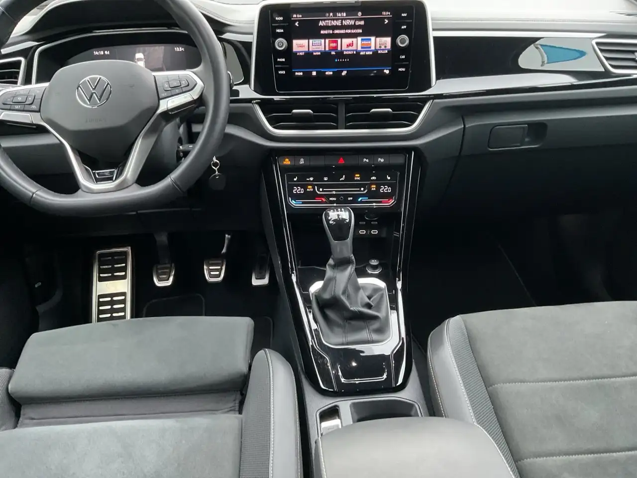 Volkswagen T-Roc 1.0 TSI R-Line — Galería del vehículo 11