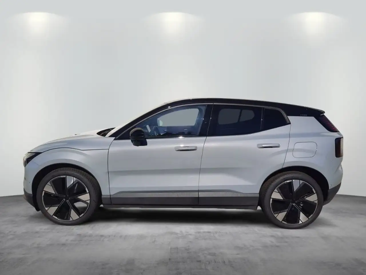Volvo EX30 Twin Performance AWD Ultra 360°Kamera Stand — Galerie du véhicule 4