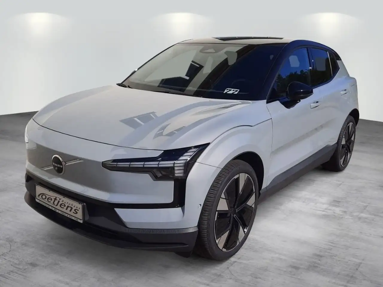 Volvo EX30 Twin Performance AWD Ultra 360°Kamera Stand — Galerie du véhicule 2