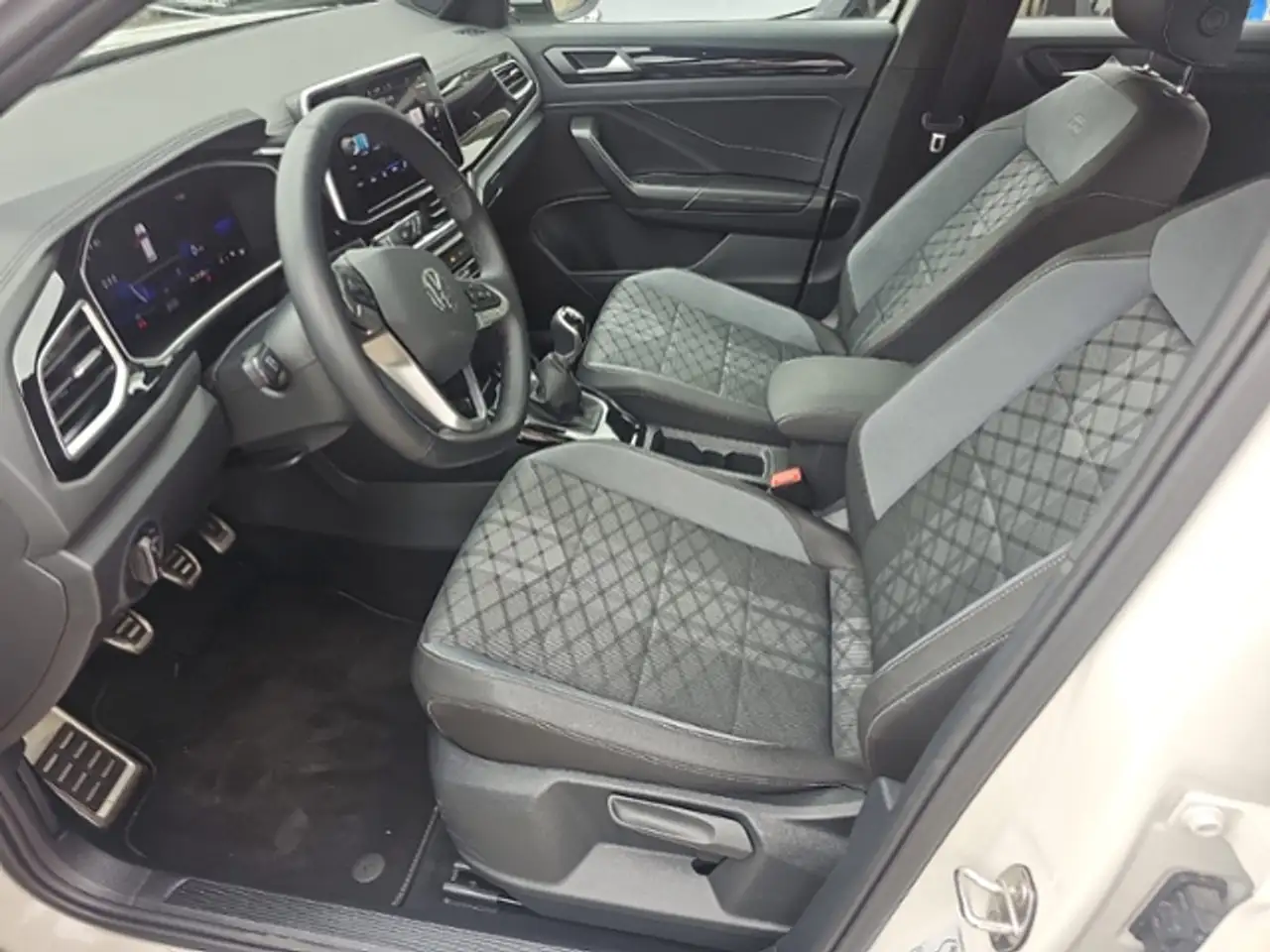 Volkswagen T-Roc 1,0 TSI R-LINE LED APP-CONNECT SHZ DAB PDC KLIMA — Galerie du véhicule 12
