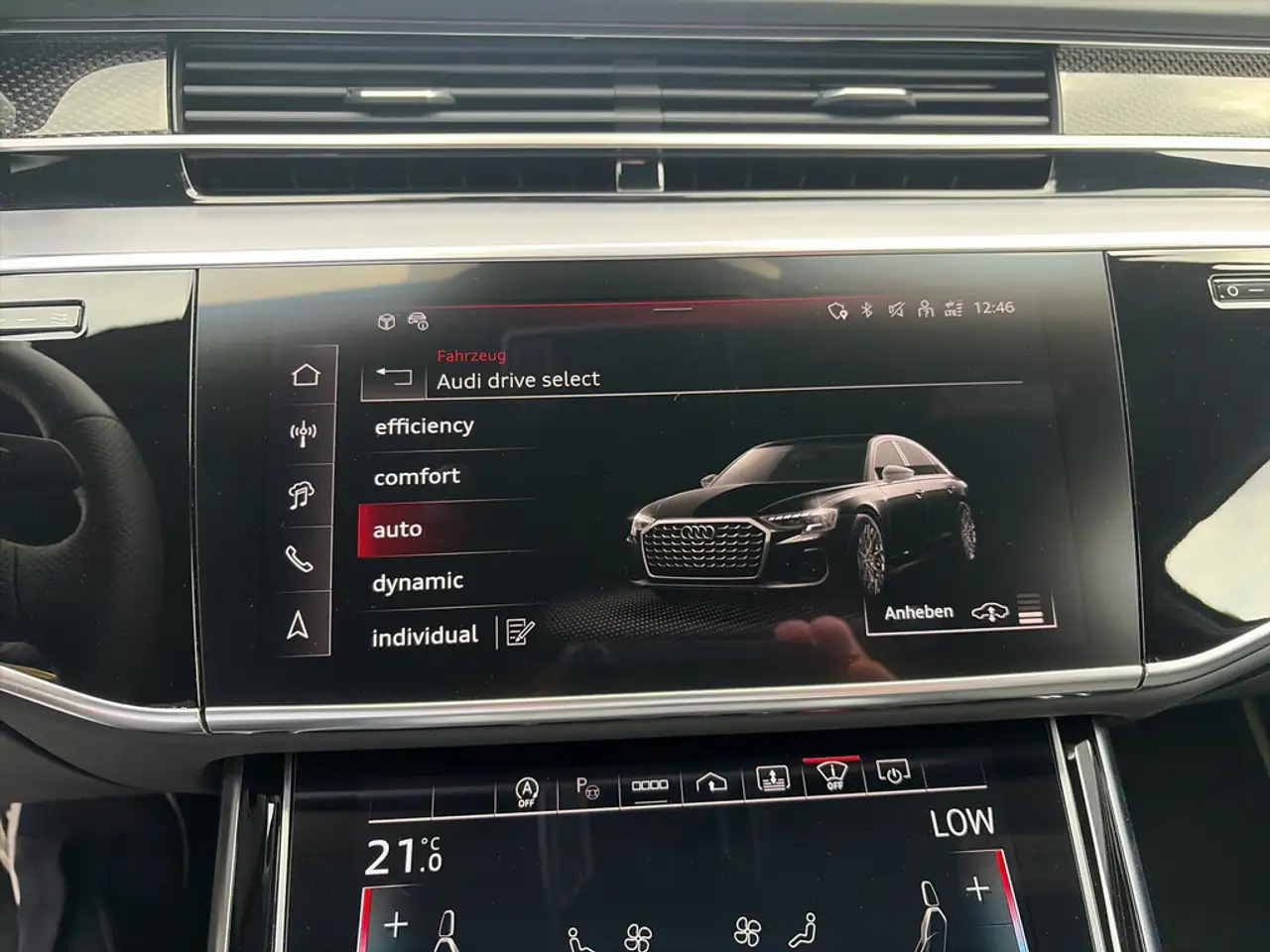 Audi A8 60TFSI S line Black+/Exclusive/187UPE/Vollleder/Digi Matrix/HuD/360 — Vehicle gallery 23