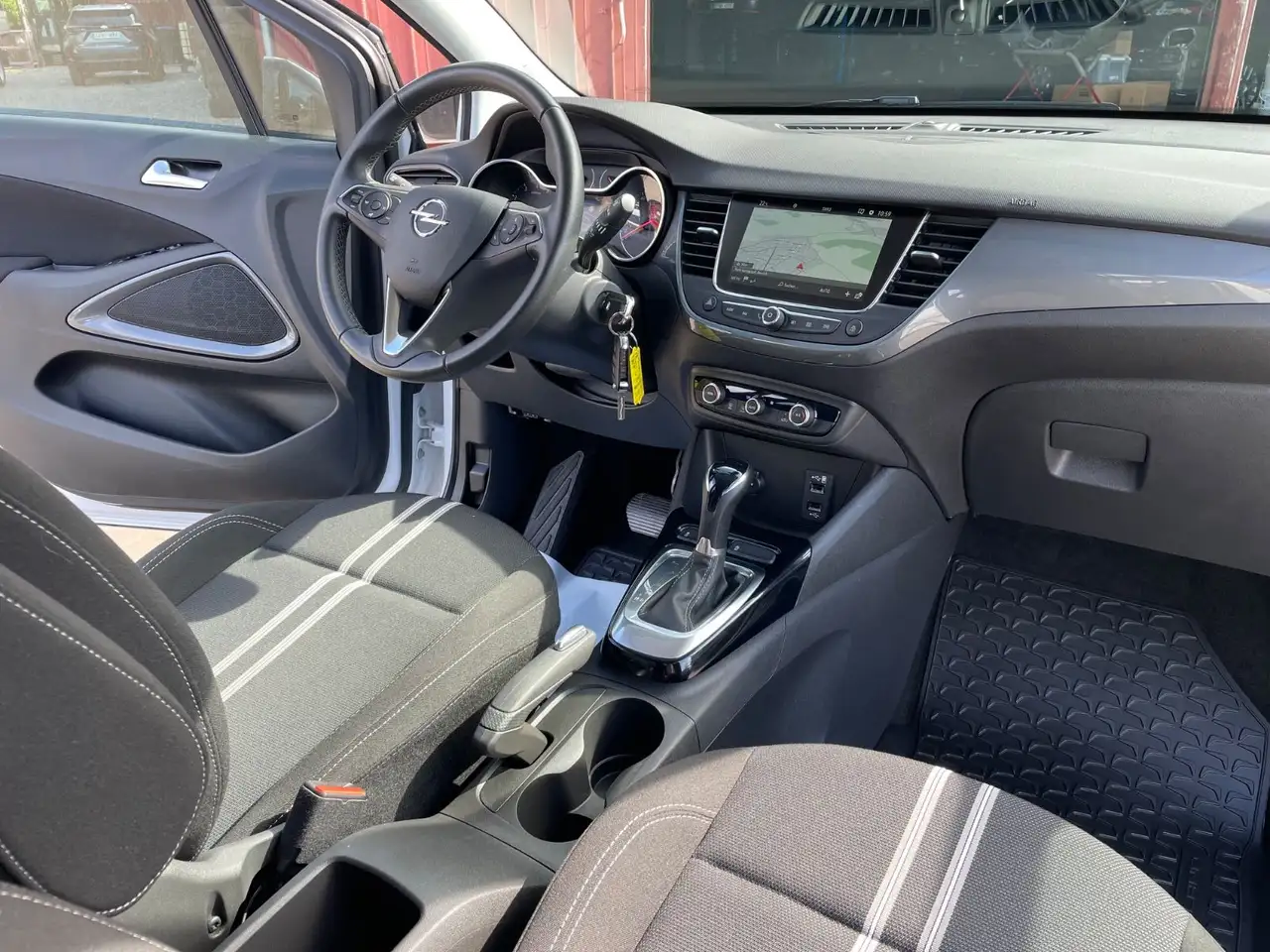 Opel Crossland X Crossland Automatik/Klima/Navi/CarPlay/PDC — Galería del vehículo 21