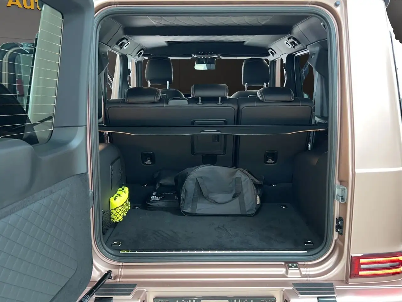Mercedes-Benz G 500 G -Modell STRONGER THAN DIAMONDS 1OF300 — Galerie du véhicule 15