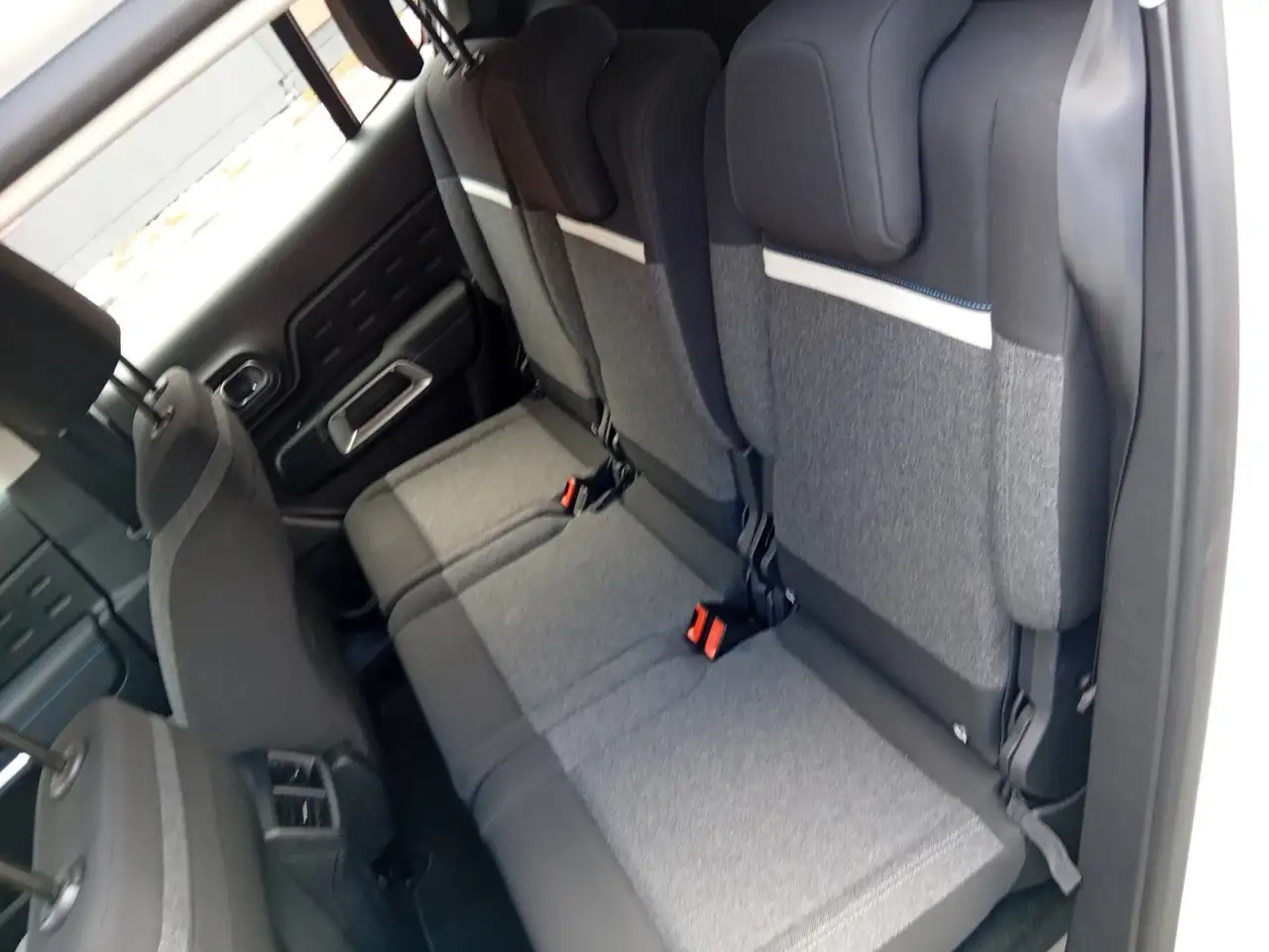 Citroen C5 Aircross Navigation LED+Navi+2xKlima+Schalter — معرض صور السيارة 13