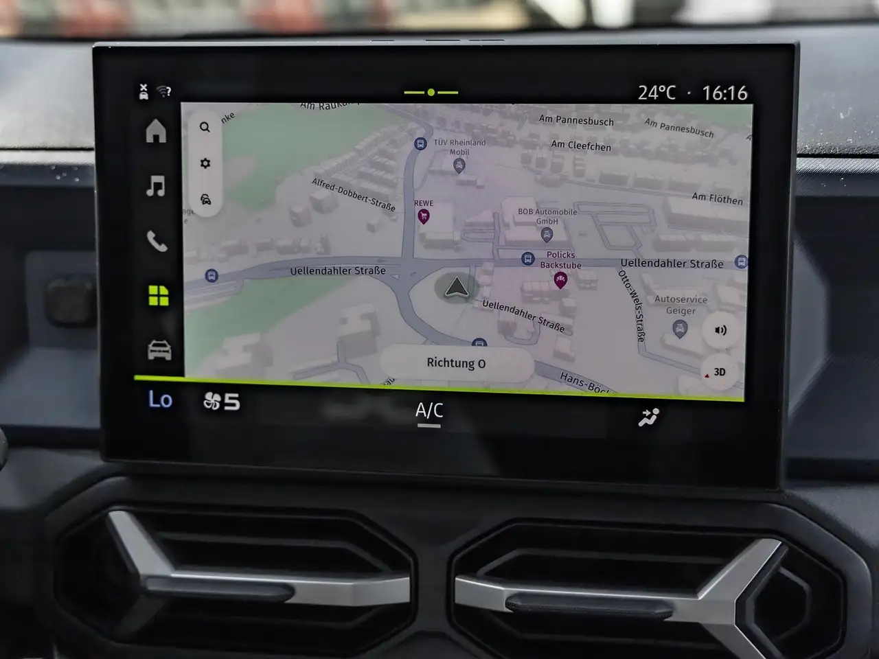 Dacia Duster Journey 140 NAVI PDC KLIMA — Galerie du véhicule 10