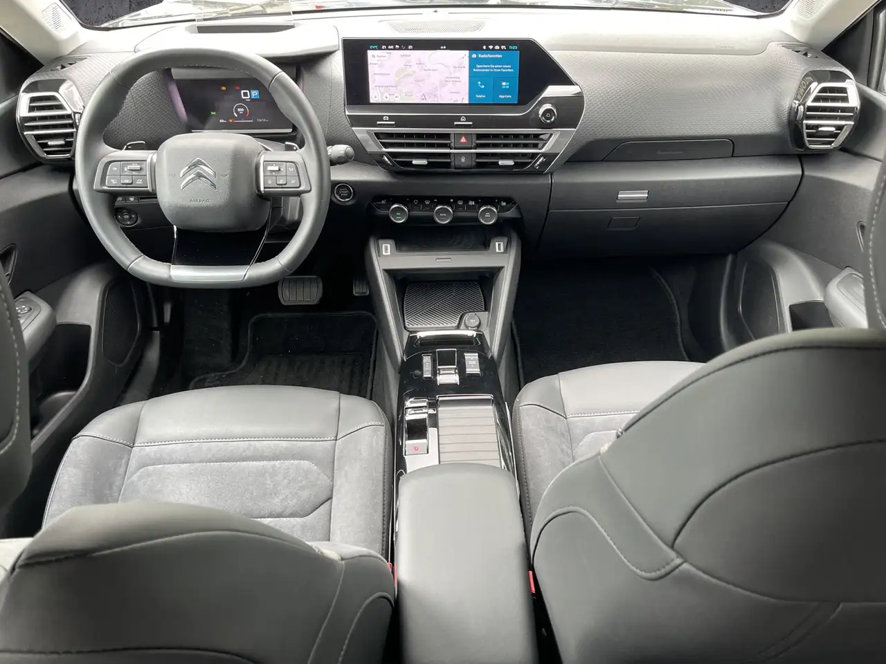 Citroen C4 1.2 PureTech 130 Max 360°Kamera+LED+Navigation — معرض صور السيارة 14