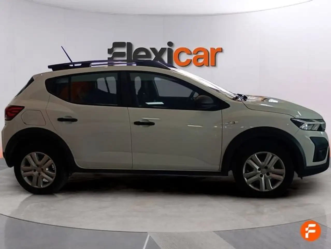 Dacia Sandero Stepway ECO-G Essential 74kW — Vehicle gallery 3
