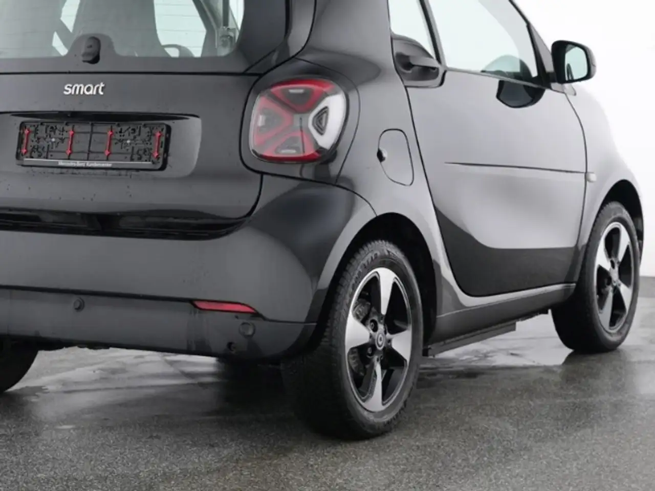 smart forTwo EQ Passion Exclusive 22kW Kamera LED — Vehicle gallery 10