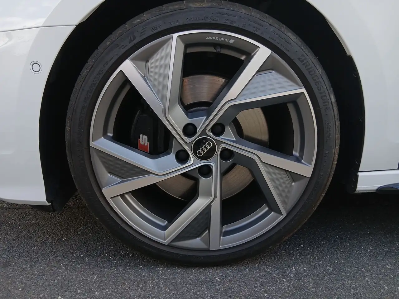 Audi S3 *MATRIX*B&O*NAV+*Opt.-Schwarz+*SHZ* — Galerie du véhicule 7