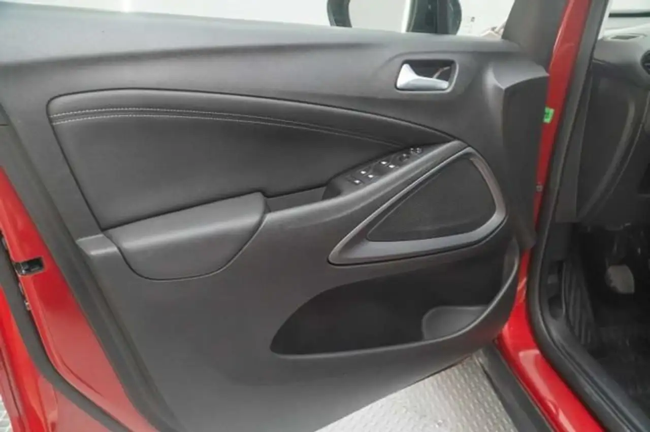 Opel Crossland 1.2 81kW (110CV) Elegance — Vehicle gallery 16