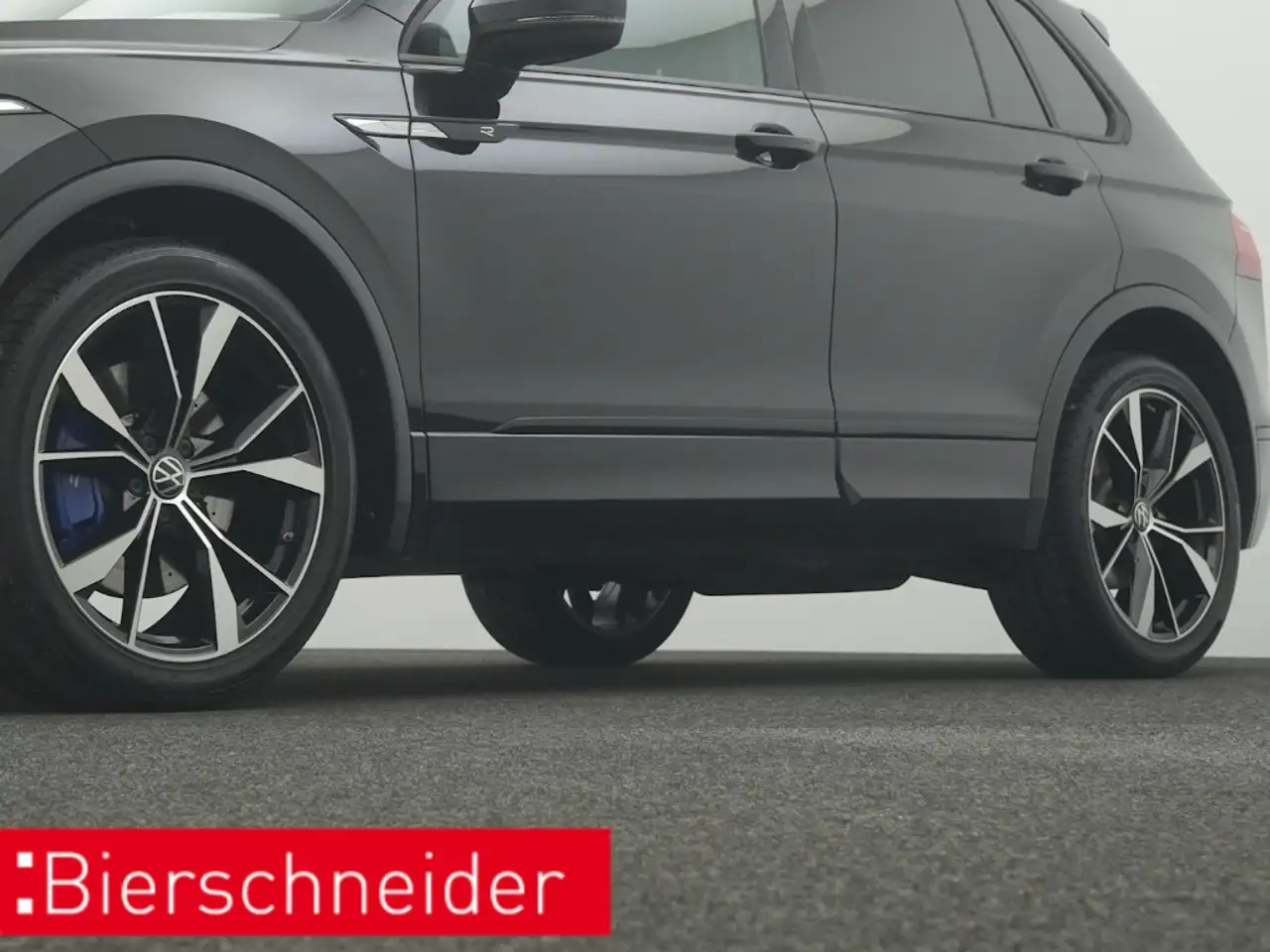 Volkswagen Tiguan 2.0 TSI DSG 4Mo. R NAVI KAMERA ACC SHZ — Vehicle gallery 33