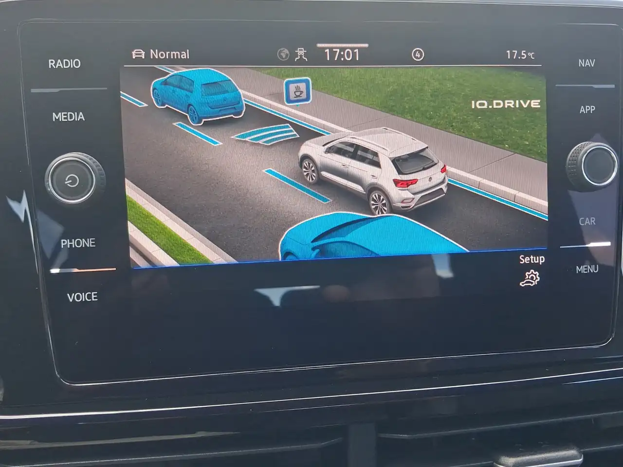 Volkswagen T-Roc 1.0 l TSI R-Line ACC, LED, IQ Drive — Galerie du véhicule 23