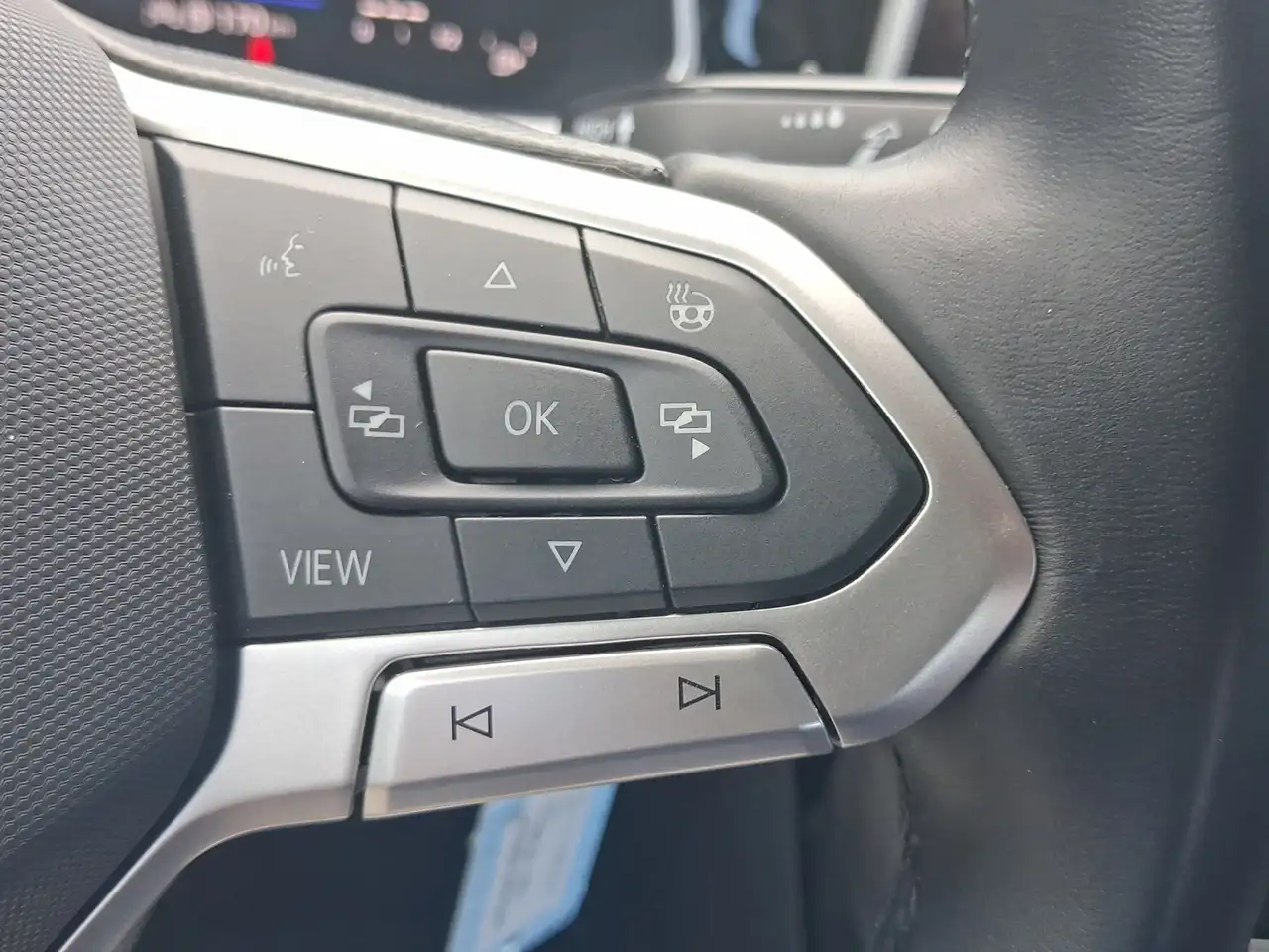 Volkswagen T-Roc 1.0 l TSI R-Line ACC, LED, IQ Drive — Galerie du véhicule 26