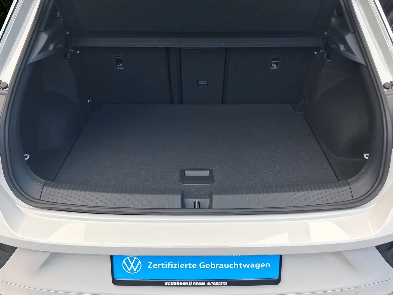 Volkswagen T-Roc 1.0 l TSI R-Line ACC, LED, IQ Drive — Galerie du véhicule 16