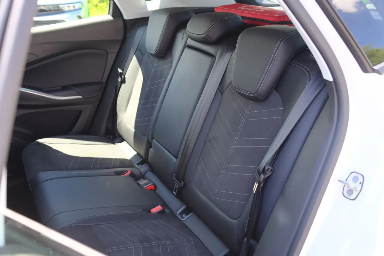 Opel Grandland 1.2 GS Line Abstandstempomat*Kamera — Vehicle gallery 14