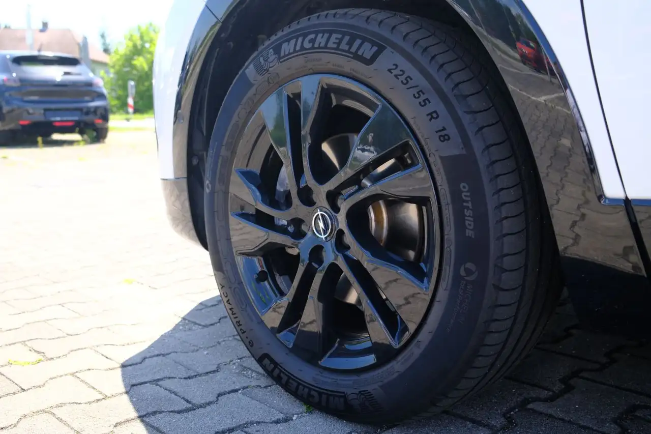 Opel Grandland 1.2 GS Line Abstandstempomat*Kamera — Vehicle gallery 13