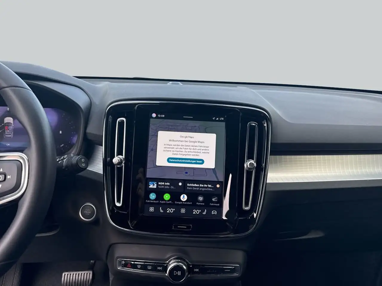 Volvo XC40 XC40 B3 B DKG Core — Galerie du véhicule 14
